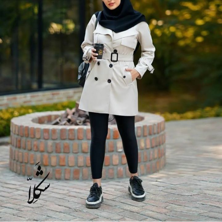 استایل دانشجویی دخترونه با مانتو سفید