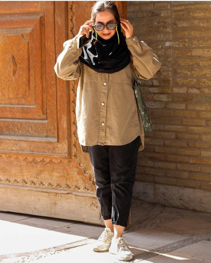 استایل دانشجویی دخترونه با مانتو کتان کرم